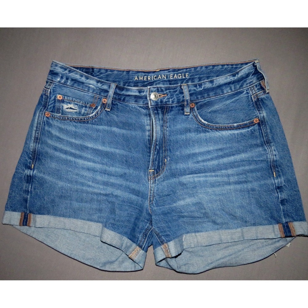 American Eagle Stretch Medium Wash TOM GIRL Denim Shorts Women's sz.‎ 8
